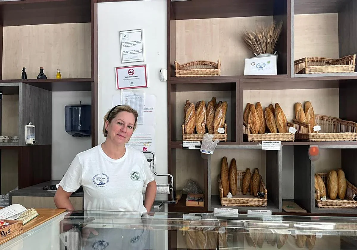La tradición panadera de Granada celebra 111 años con un secreto de calidad artesanal