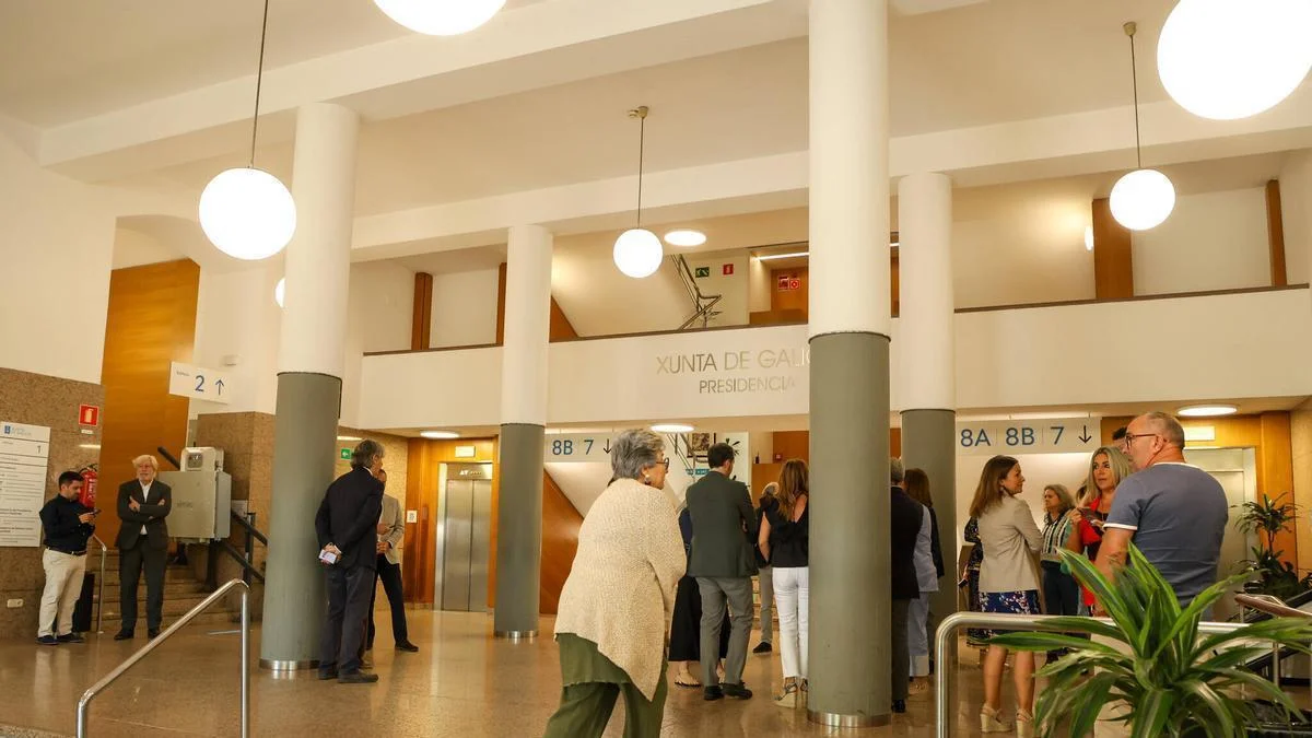 Las administraciones en Galicia superan el 7% de incremento salarial, liderando el mercado laboral.