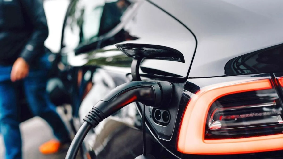 Las ayudas del plan Auto+ se retrasan: beneficiarios deberán esperar hasta junio