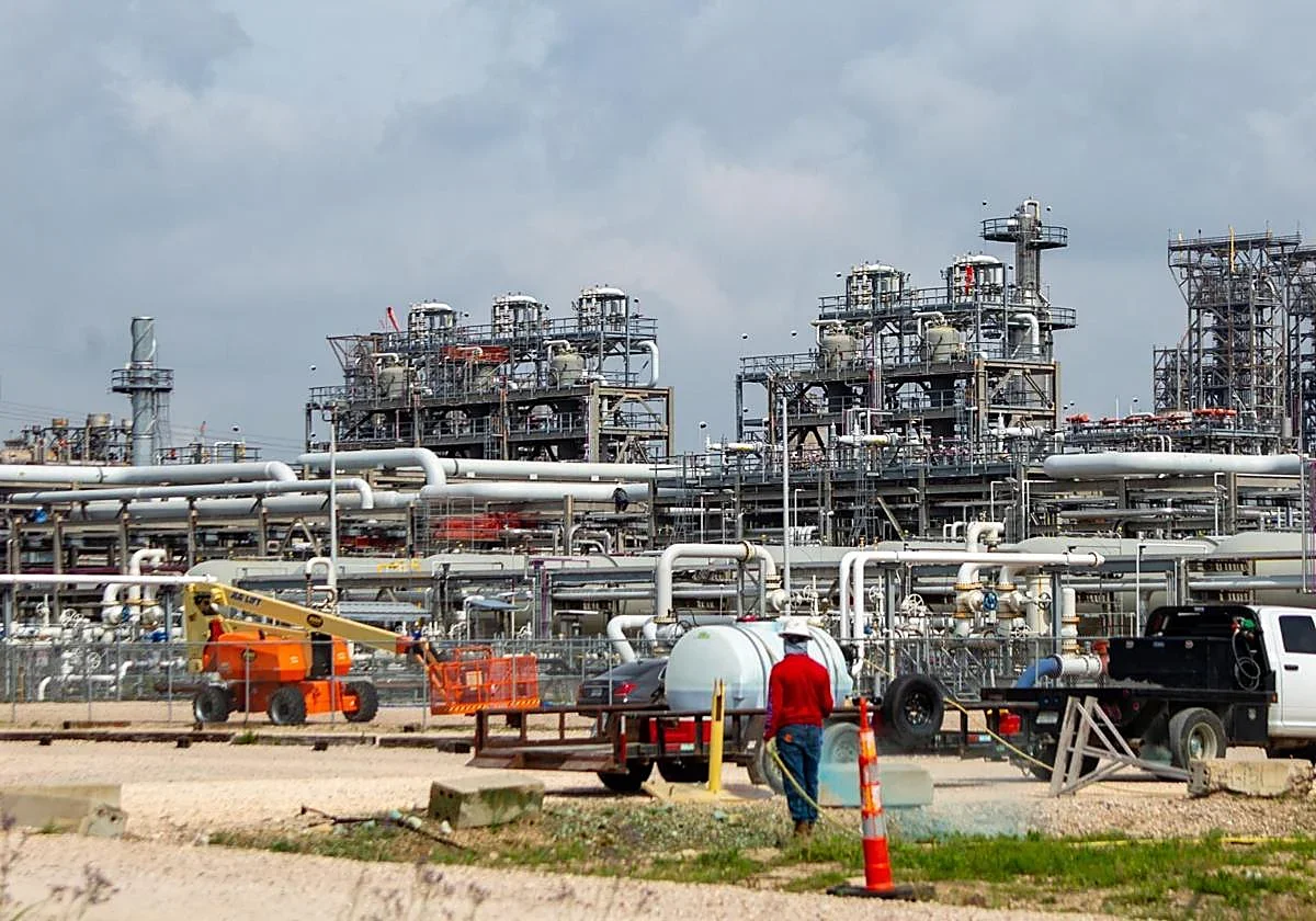 Las Bolsas europeas se benefician del optimismo sobre un acuerdo en Irán mientras el petróleo baja