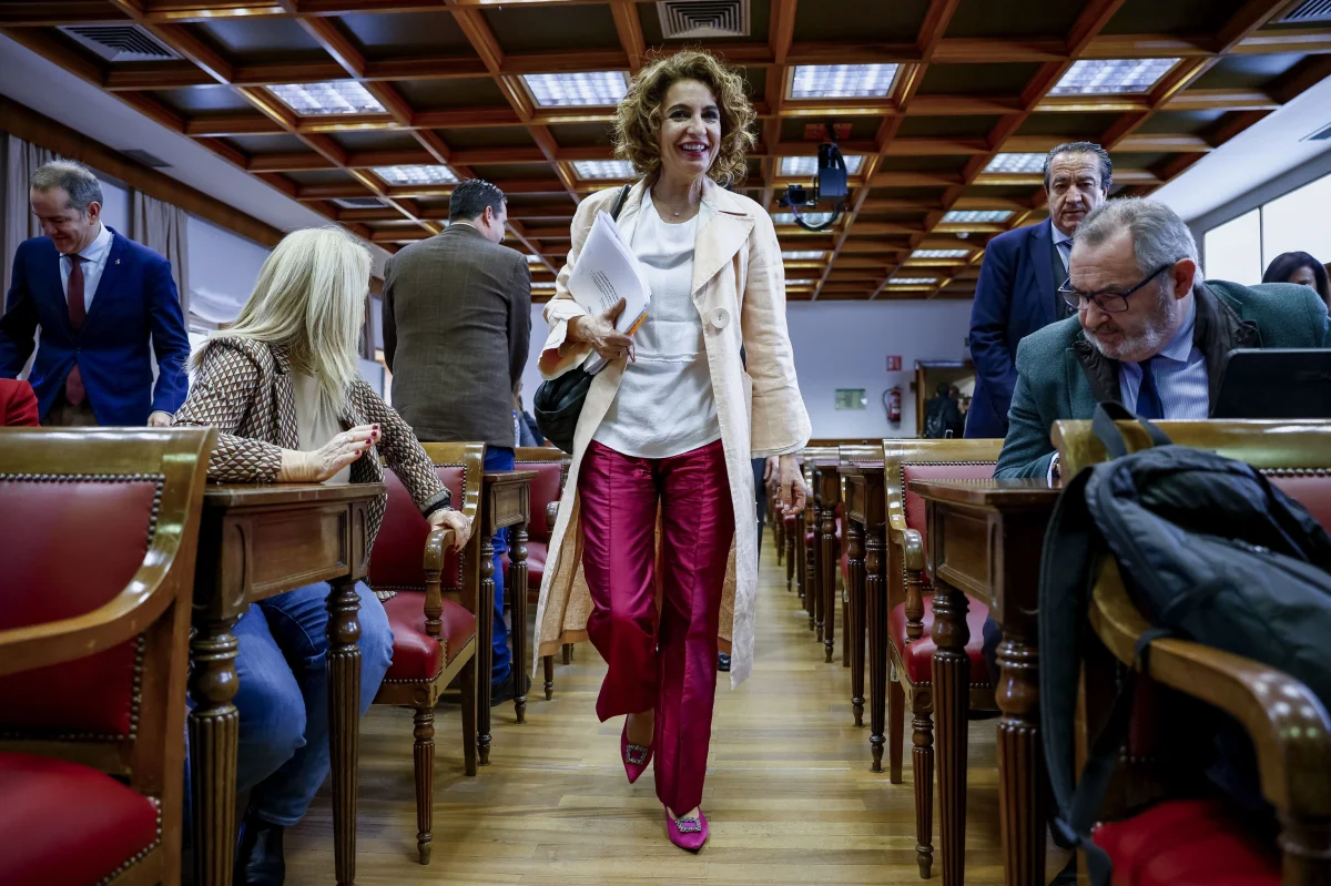 Las empresas afrontan el reto de mantener salarios con el SMI sin apoyo estatal