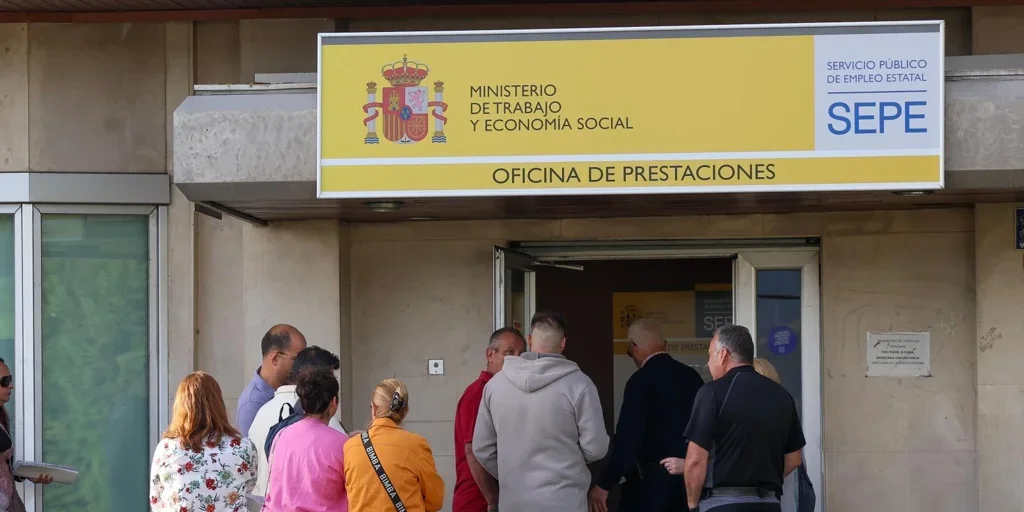 Las empresas se preparan para adaptarse a nuevas normativas del Gobierno.