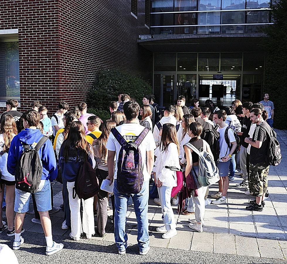 Las entidades financieras apuestan por talento joven: 10.000 empleos tecnológicos en juego