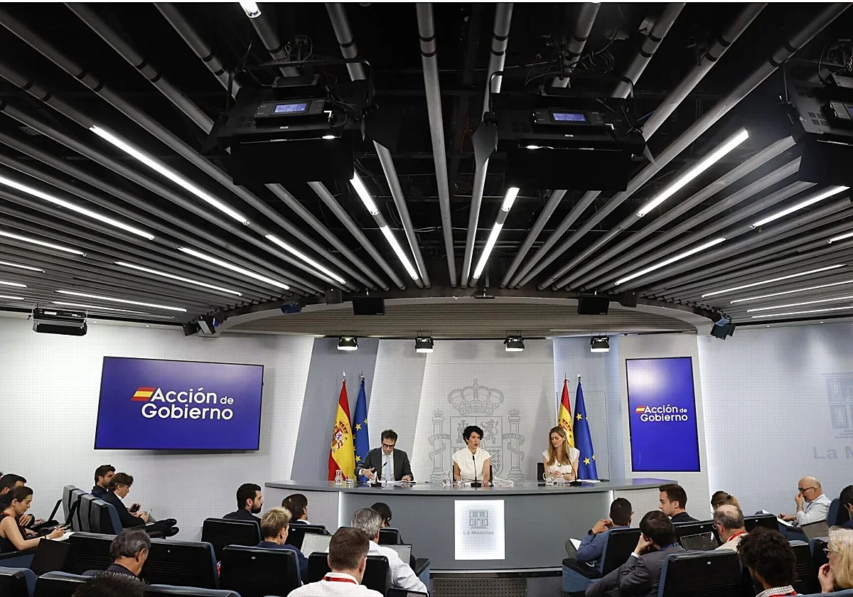 Las familias se preparan para un invierno más caro: el Gobierno reduce ayudas a combustibles