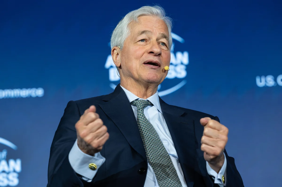 Las fusiones bancarias podrían transformar el panorama financiero europeo, según Dimon
