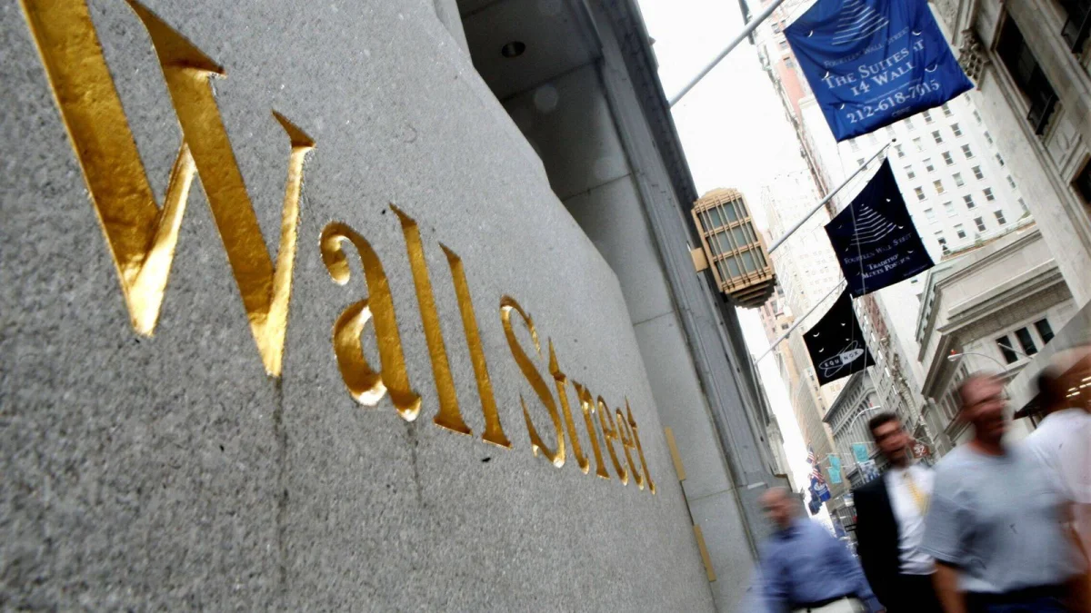 Las inversiones se frenan ante la persistente incertidumbre geopolítica global