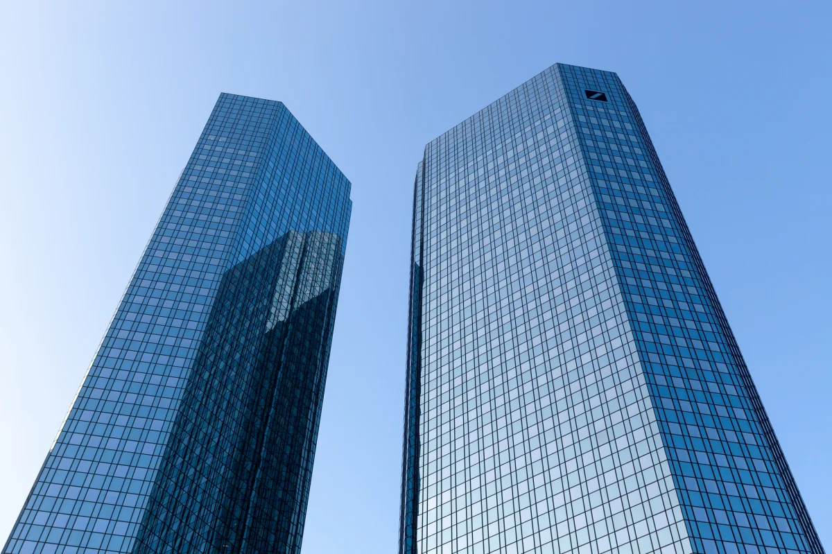 Las investigaciones por blanqueo de dinero sacuden a Deutsche Bank y afectan su reputación