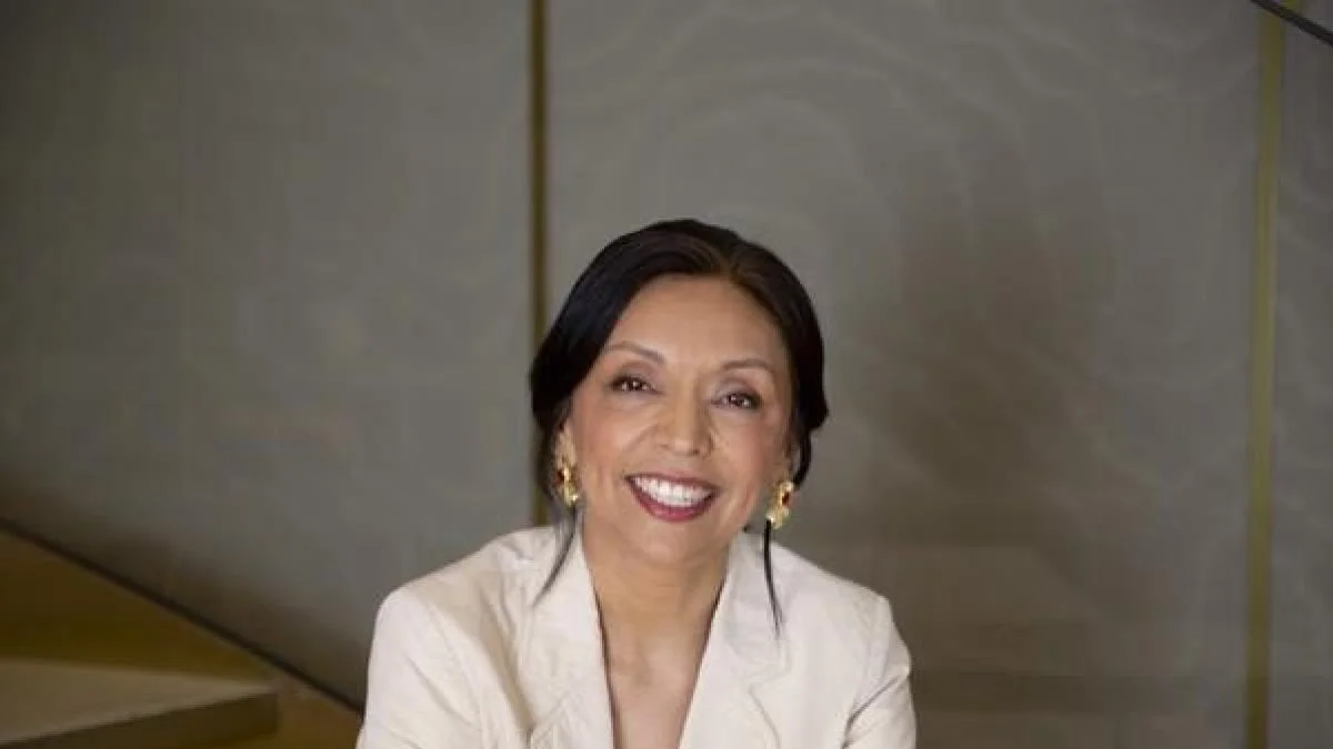 Las novias de 2027 brillarán con vestidos transformer en La Fira de este año