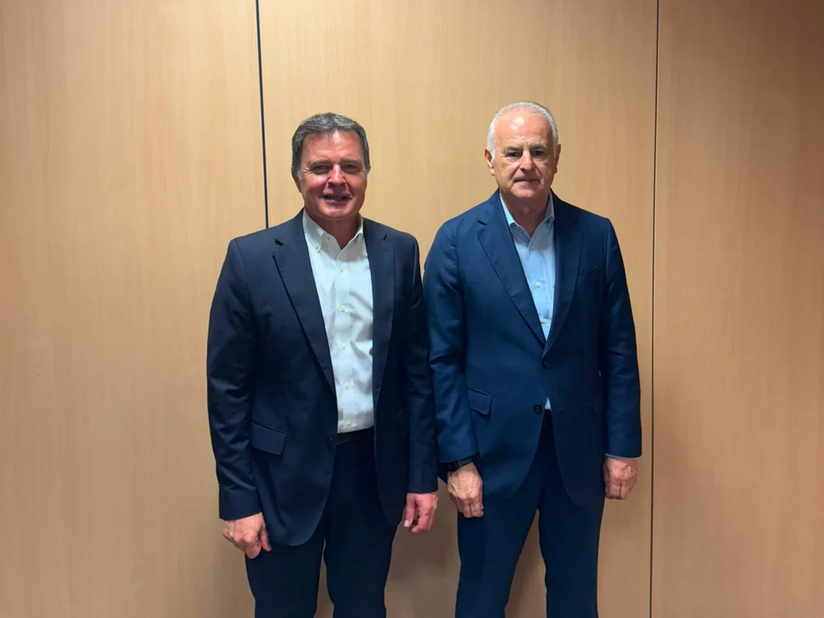 Las pymes de Bizkaia se benefician de la nueva alianza entre CEBEK y GAIA para innovar en IA