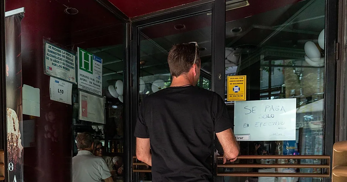 Las quejas sobre pagos en efectivo aumentan un 16%, afectando a miles de consumidores