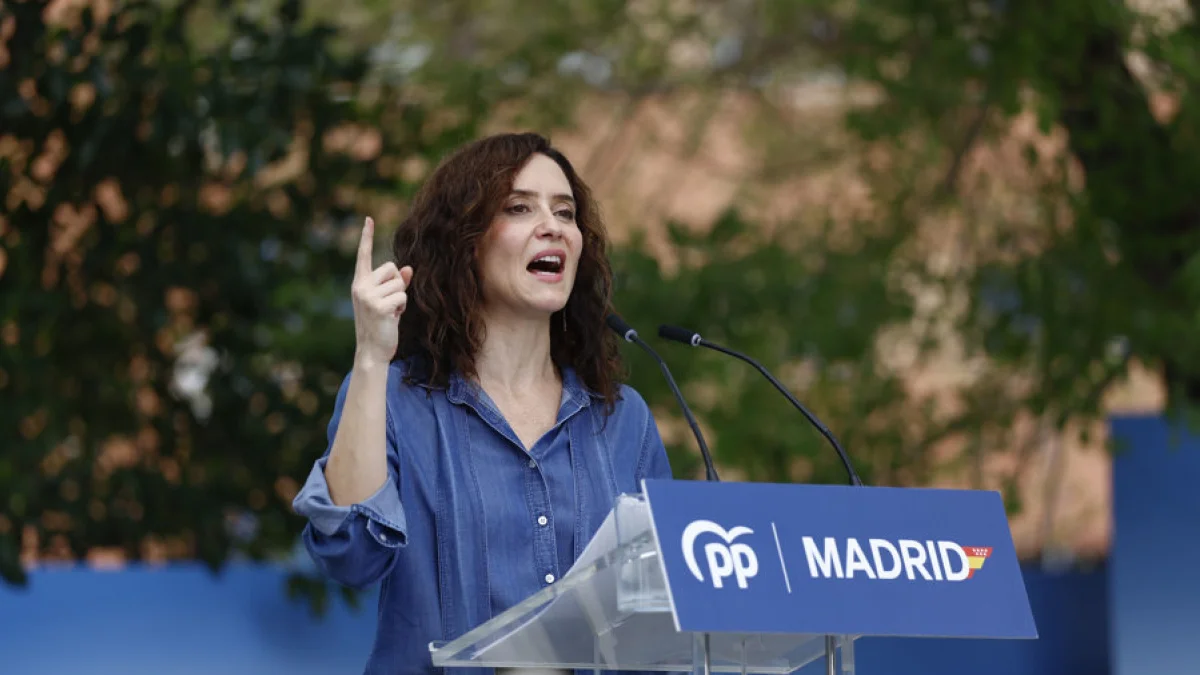 Las rebajas fiscales en Madrid y Andalucía costarán más de 15.000 millones a las arcas públicas