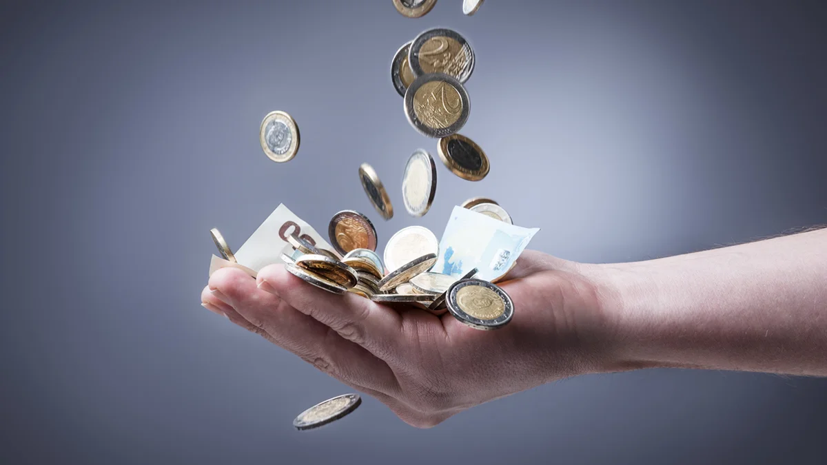 Los ahorradores se benefician de depósitos de febrero con rendimientos de hasta un 4%