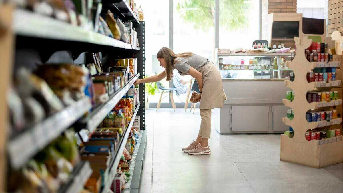 Los autónomos del comercio alimentario enfrentan 1.460 normas anuales que complican su labor