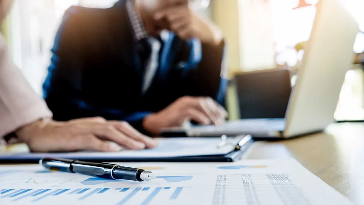 Los autónomos societarios enfrentan riesgos financieros al no actuar a tiempo en la SL