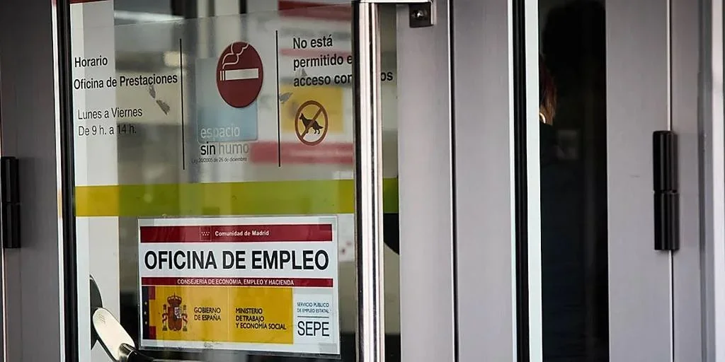 Los bancos españoles preparan los pagos del paro para febrero: fechas clave a seguir