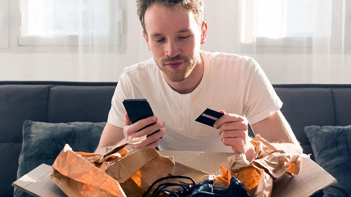 Los consumidores rechazan la atención automatizada: el 50% prefiere humanos ante problemas de envío