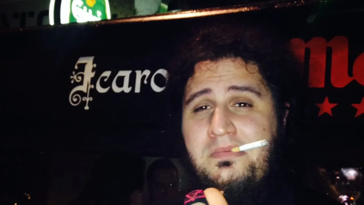 Los contribuyentes se ríen de sus impuestos en la nueva comedia de Supersonic