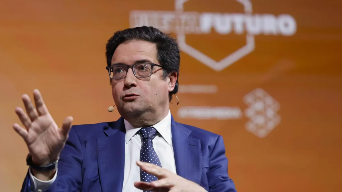 Los empleados de la AGE esperan una reducción de jornada a 35 horas en un futuro cercano