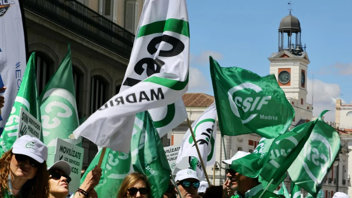 Los funcionarios estatales disfrutarán de la jornada de 35 horas a partir de marzo