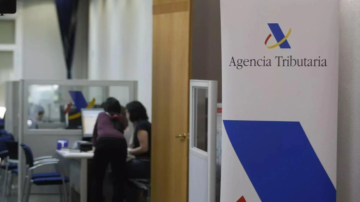 Los jóvenes ahorran hasta 1.500 euros al año al vivir con sus padres sin impuestos