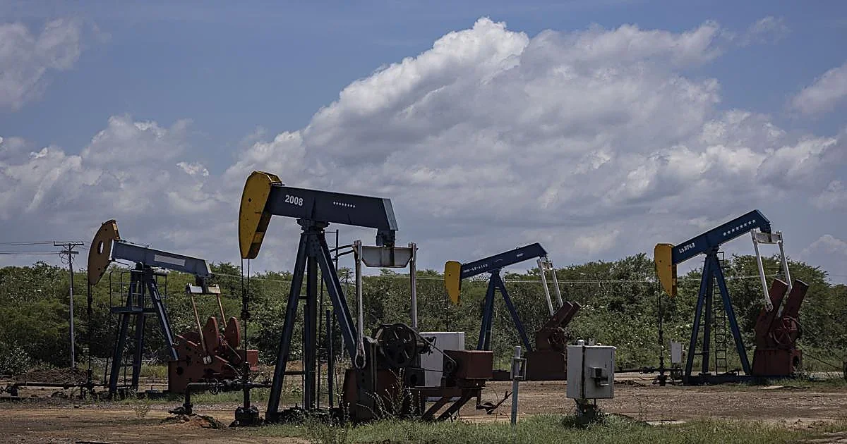Los mercados energéticos se preparan para una inundación de 100 millones de barriles del G7