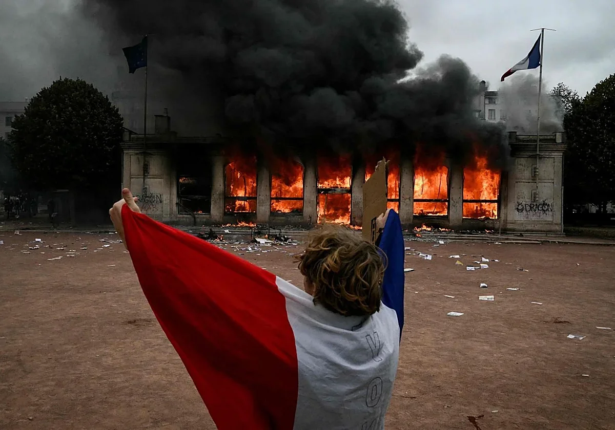 Los mercados se preparan para la inestabilidad tras los disturbios en Francia