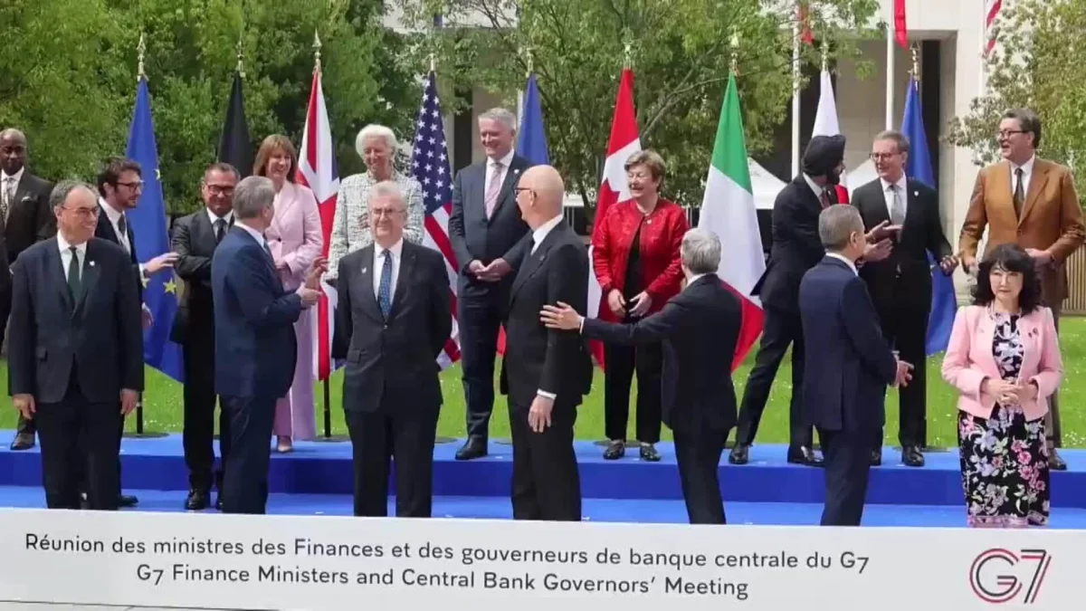 Los ministros de Finanzas del G7 se unen en París para abordar la inflación global