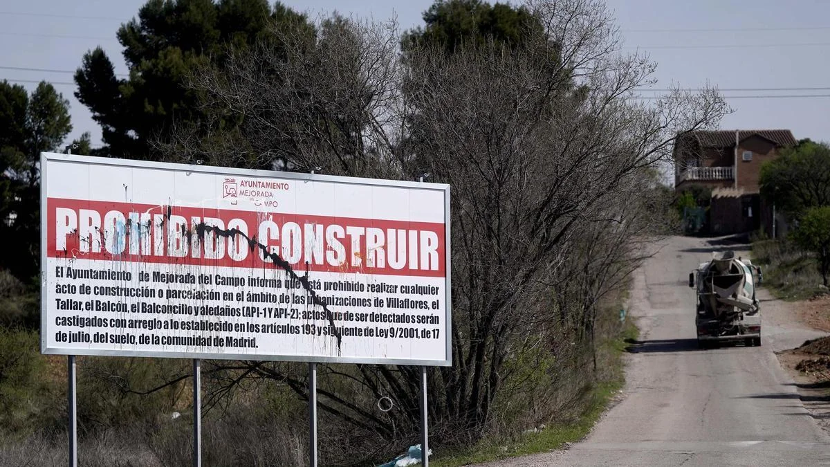 Los residentes de Mejorada del Campo exigen servicios tras la regularización de 2.000 casas ilegales