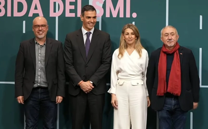 Los trabajadores verán un aumento de 46 euros mensuales tras la subida del SMI a 1.221 euros