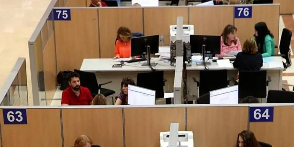 Más de 100 nuevas oportunidades laborales en el Ministerio de Trabajo este mes