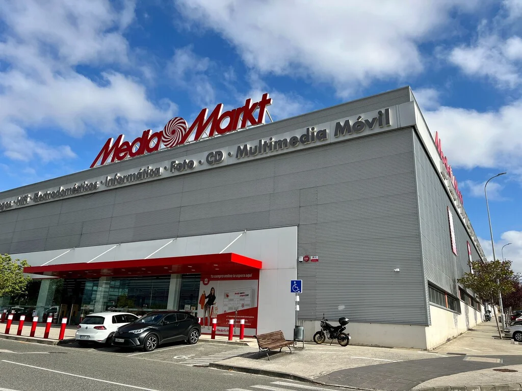 MediaMarkt ofrece un 15% de descuento en tecnología móvil para usuarios de su app