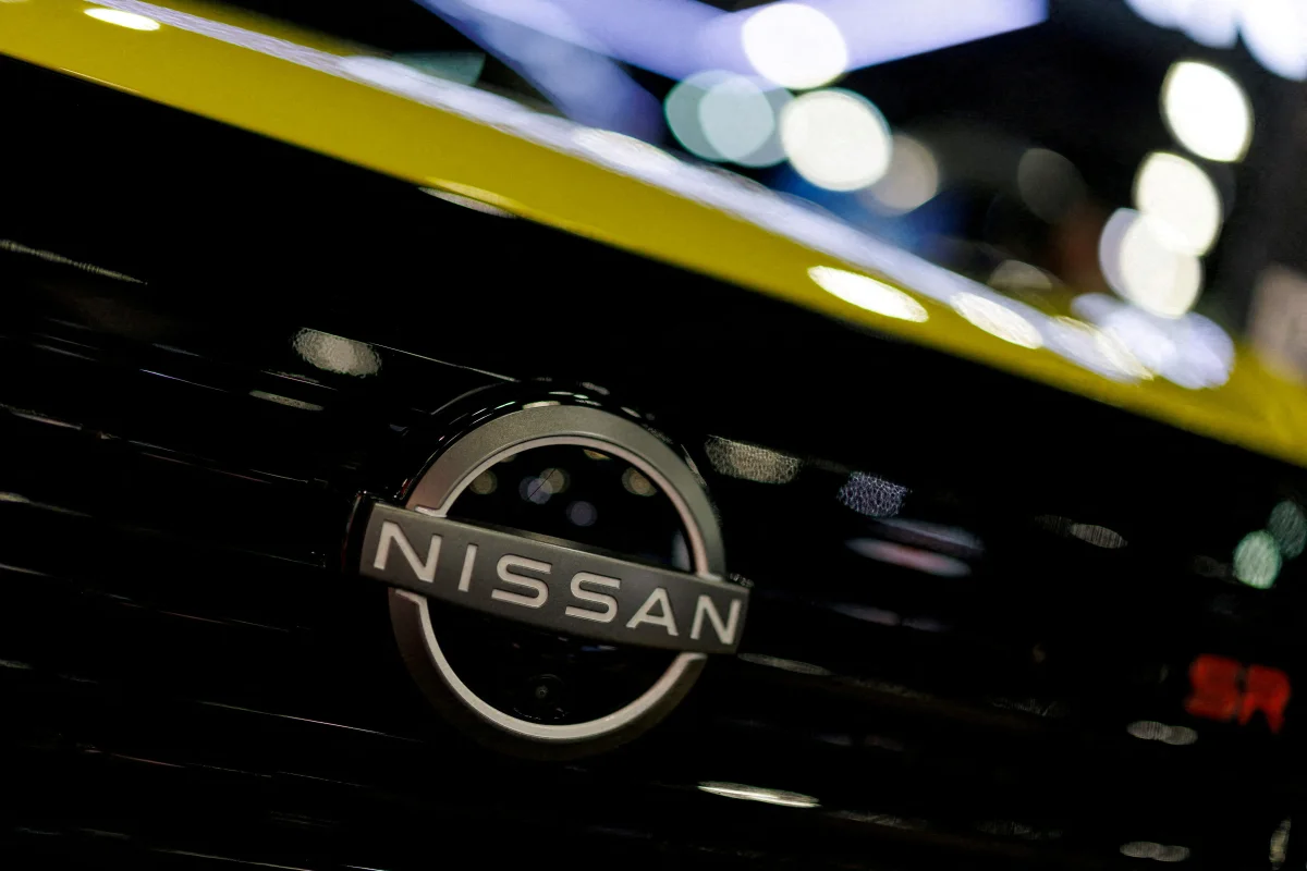 Nissan inicia su transformación en Europa con el despido de 900 empleados