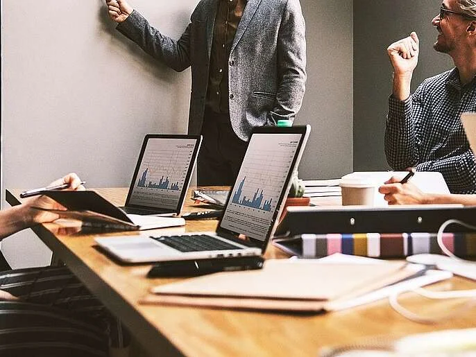 Nuevas empresas tecnológicas en La Rioja recibirán 2 millones de euros en ayudas