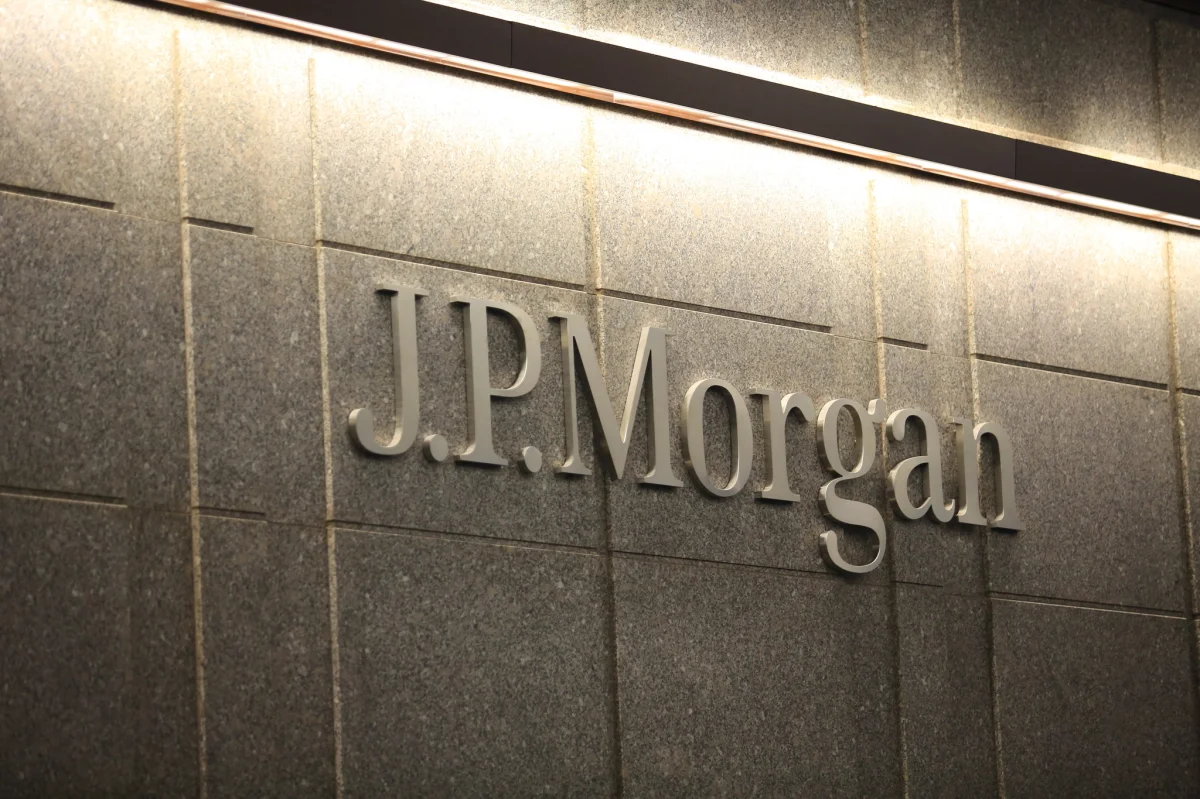 Polymarket se queda sin servicios bancarios, afectando su operativa en la industria de apuestas
