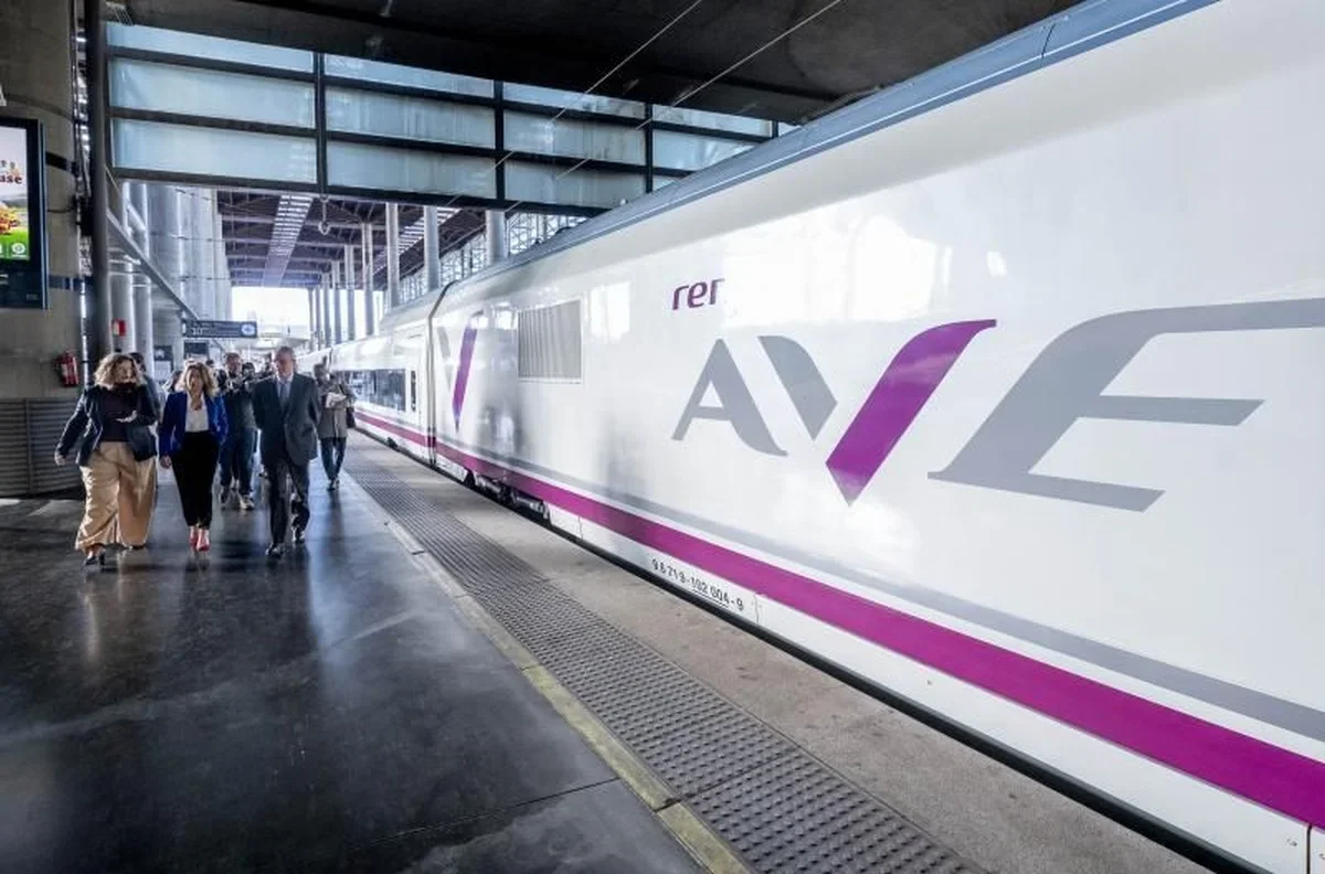 Renfe y Adif enfrentan riesgos tras un hackeo que afecta datos de usuarios