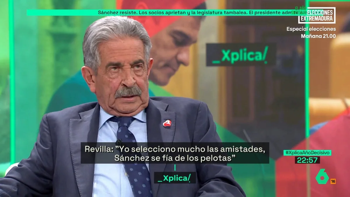 Revilla critica la falta de liderazgo de Sánchez y su dependencia de aduladores