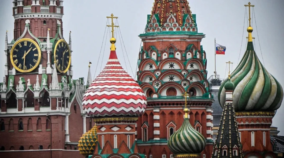 Rusia enfrenta un dilema económico mientras India pondera el futuro del comercio en Ormuz