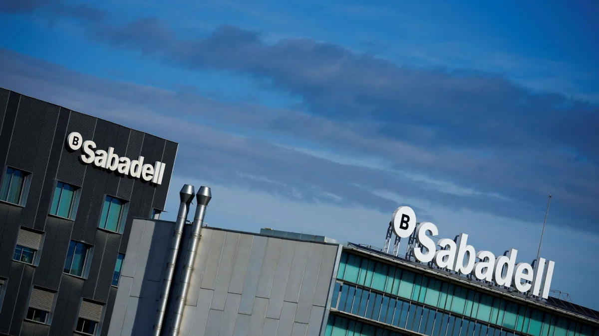 Sabadell refuerza su banca privada con la llegada de una líder de Santander