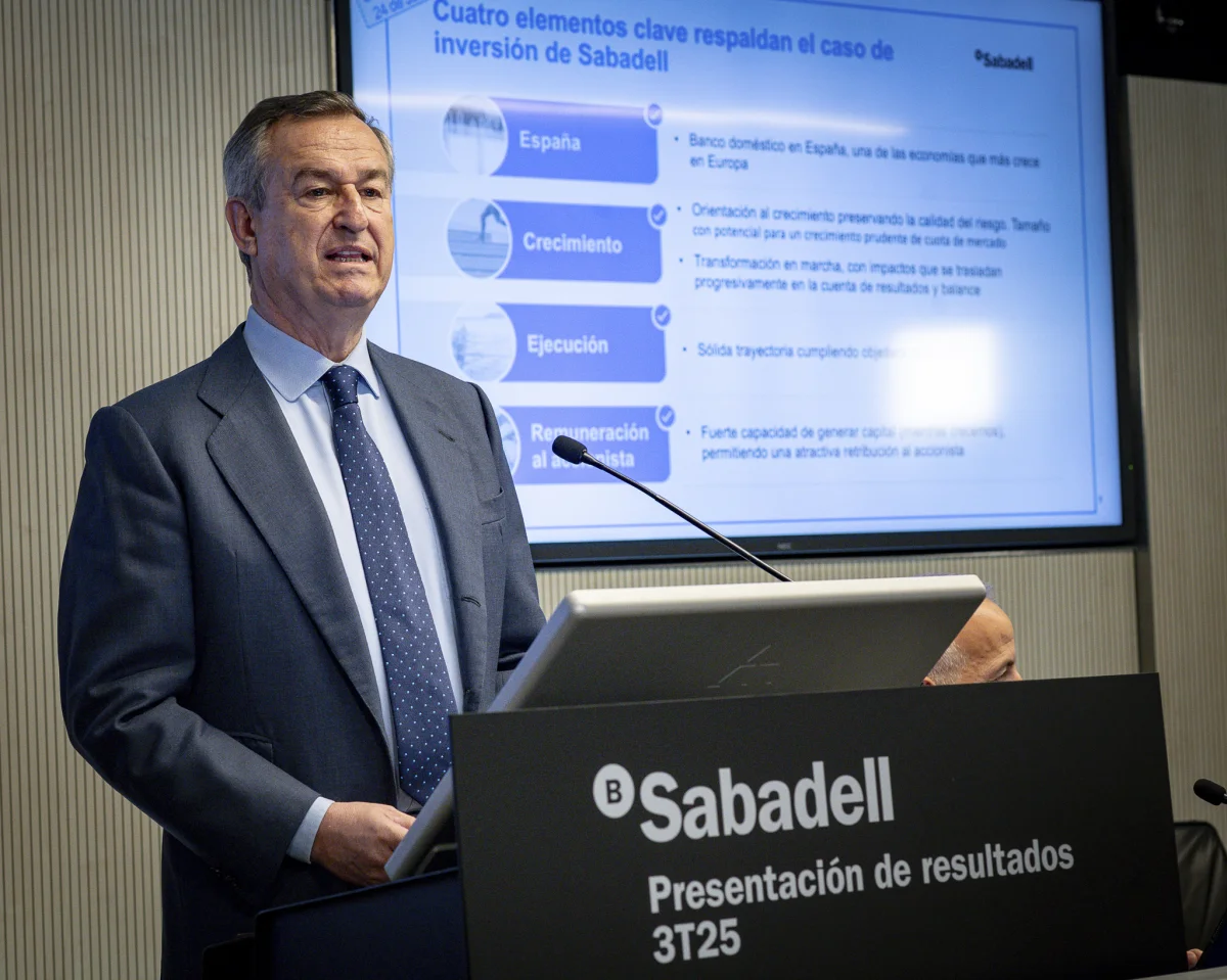 Sabadell refuerza su capital con una recompra de 800 millones tras ganar 1.775 millones