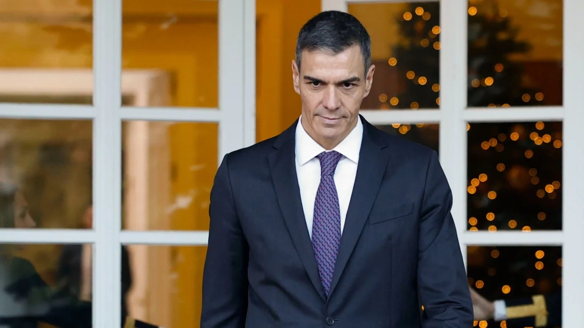 Sánchez reconfigura su gabinete: Pilar Alegría deja Educación y la portavocía del Gobierno