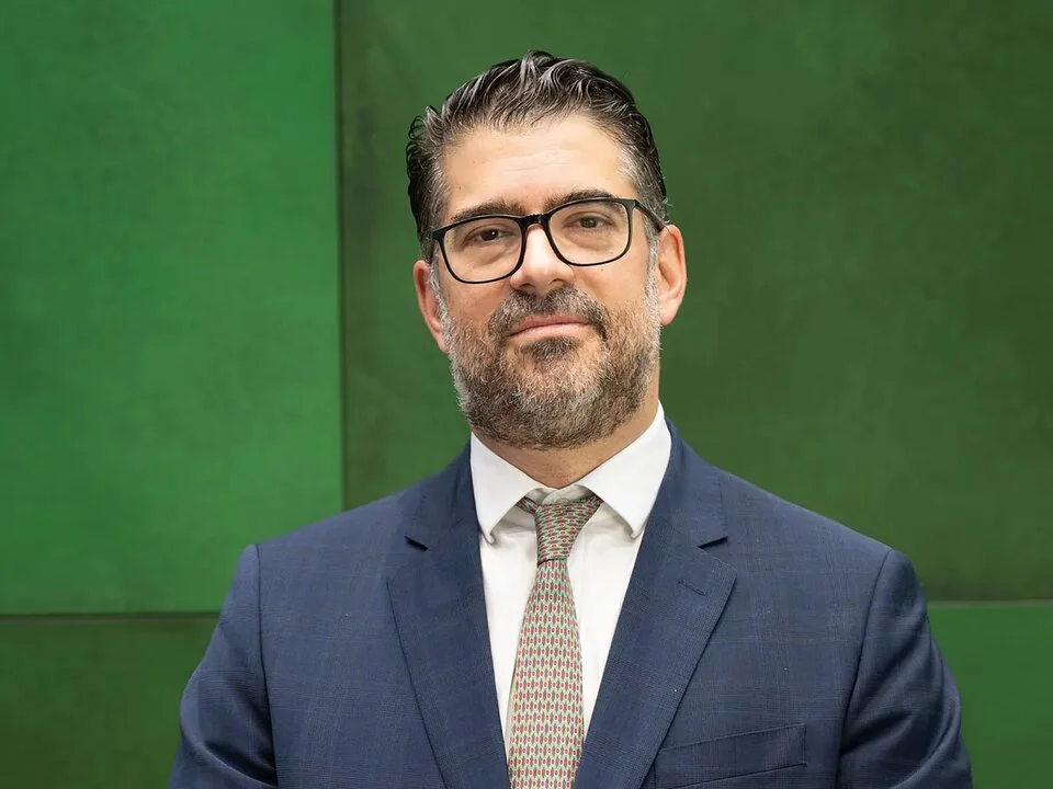 Santalucía refuerza su estrategia con la llegada de Alfonso Martínez, ex Barclays