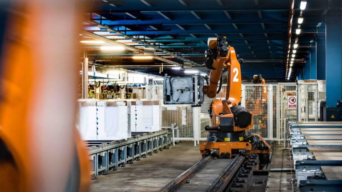 Serveo refuerza su posición en el sector industrial al comprar a Ferrovial