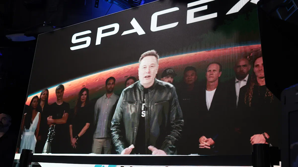 SpaceX enfrenta pérdidas millonarias mientras promete un futuro brillante en el espacio
