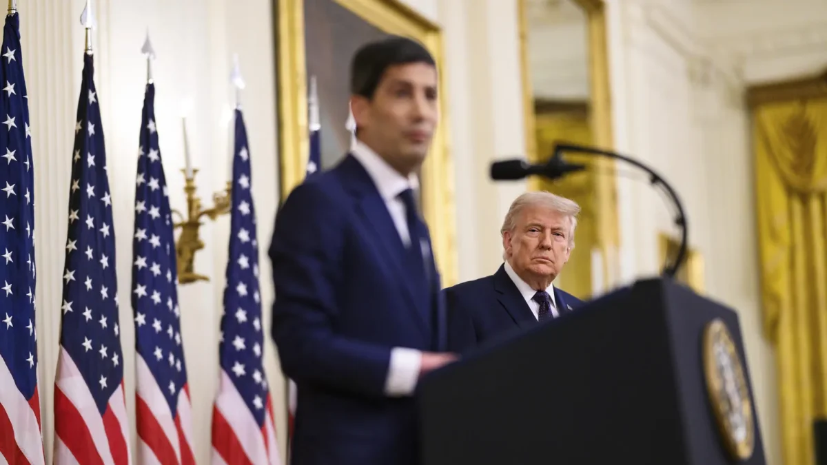 Trump critica a Warsh por su apoyo a la subida de tipos y demanda un cambio en la Fed