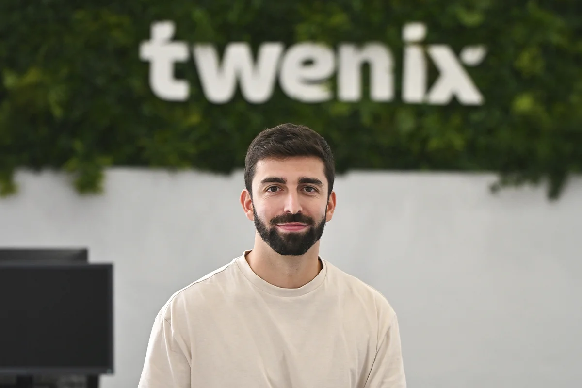 Twenix transforma el aprendizaje de inglés: adiós a la vergüenza y al vocabulario técnico