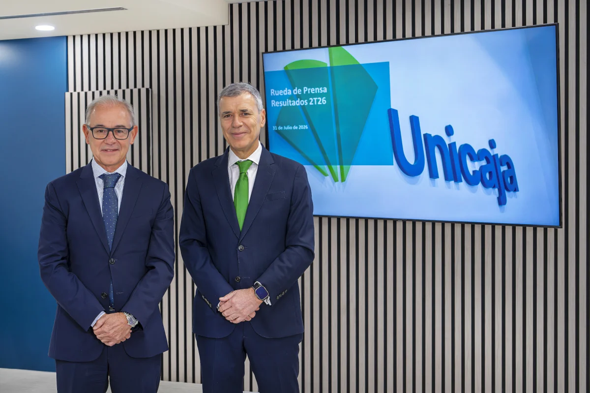 Unicaja asegura la estabilidad laboral ante el avance de la inteligencia artificial