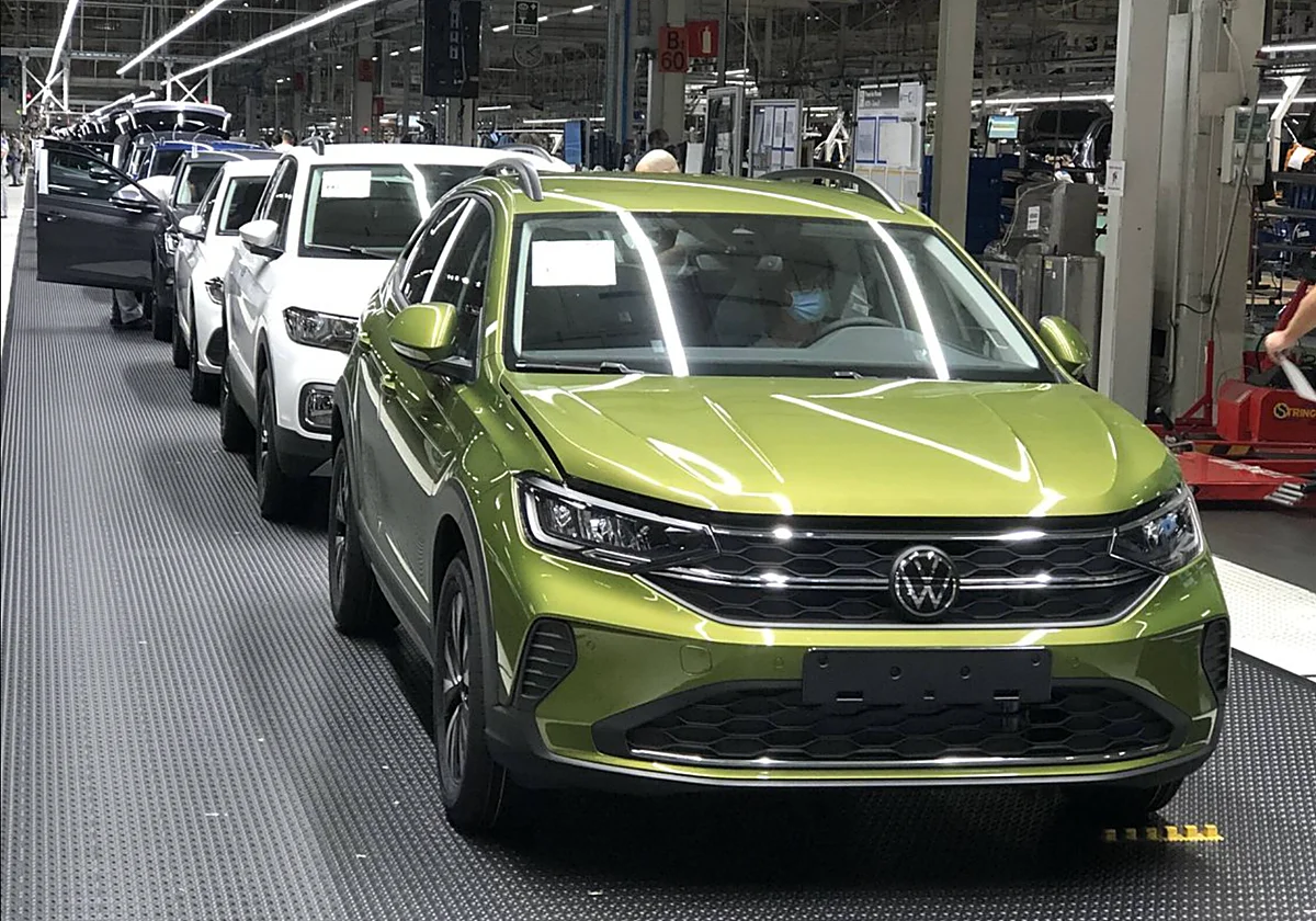 Volkswagen se prepara para un cambio drástico: 50.000 empleos en riesgo y nueva estrategia industrial