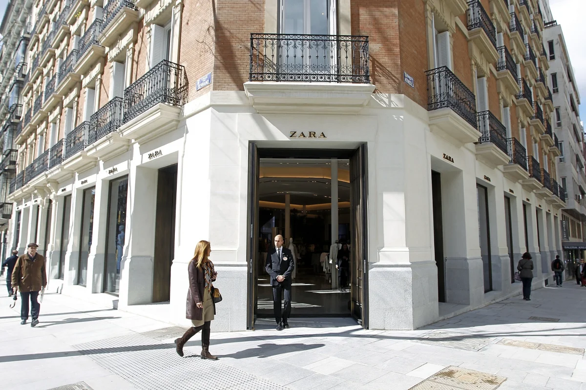 Zara se aproxima a Nike: la batalla por el liderazgo en el mercado textil global