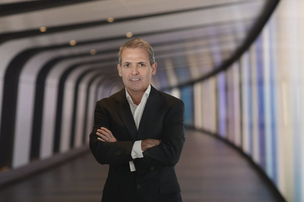 Zegona transforma su estrategia: reparte 1.400 millones y reduce su capital en un 69%